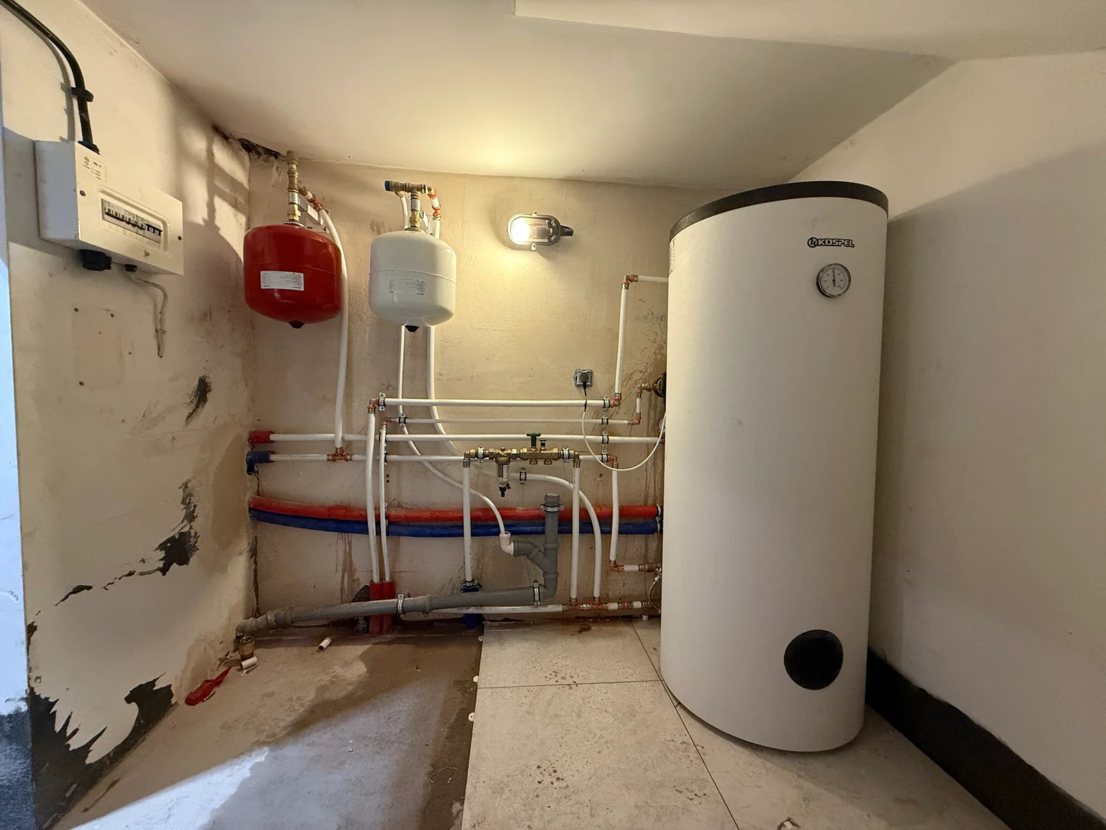 Realizacja MGAZ Realizacja MGAZ — prace instalacyjne